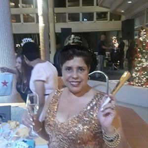 Meet your Posher, Adelaida